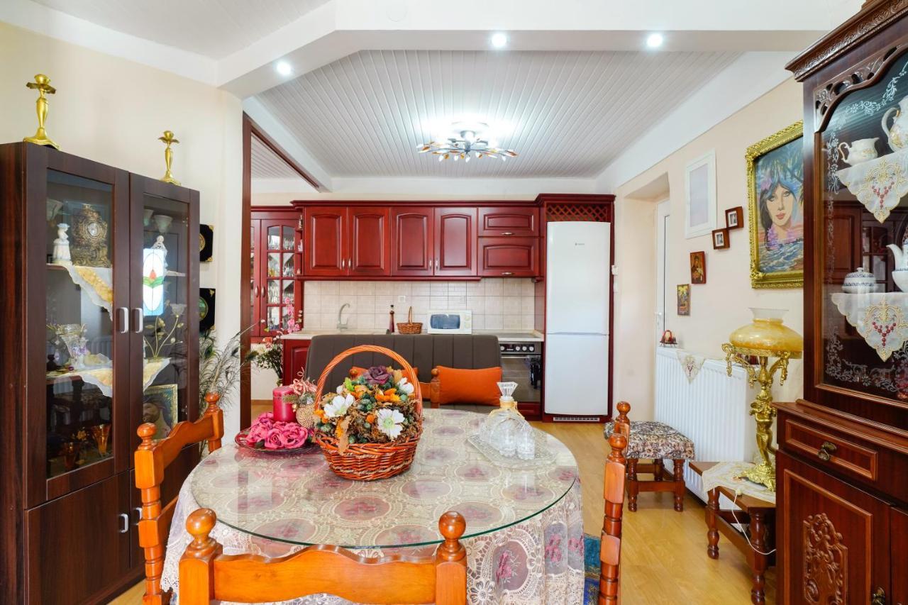 Irene'S Apartment Kastron  Экстерьер фото